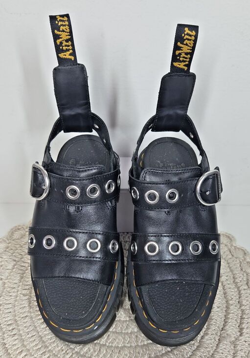 Dr. Martens Shoes - Dr. Martens Ricki Hardware Nappa Lux Leather Platform Sandals Womens US Size 5 *
